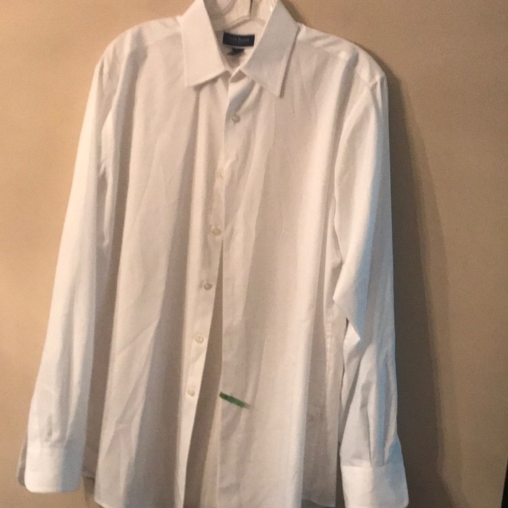 Men's White Dress Shirt - Club Room Size M (15-15 1/2)